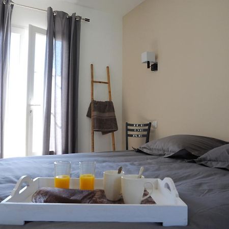 Villas Des Phares Ла Флот Екстериор снимка