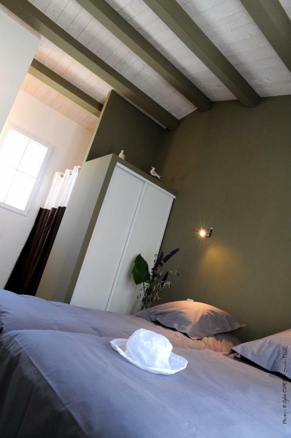 Villas Des Phares Ла Флот Екстериор снимка